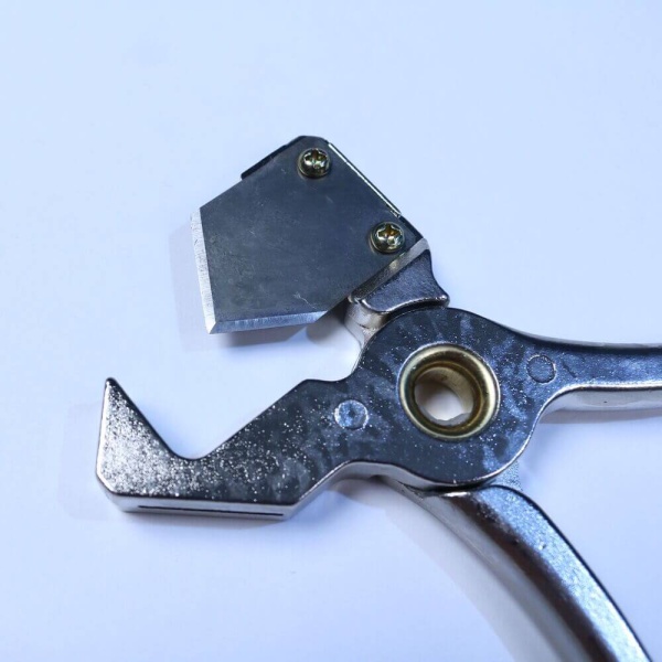 Металлический резак для пивного шланга, 120х70х40 мм