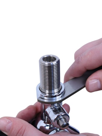 ключ для пивного крана металлический